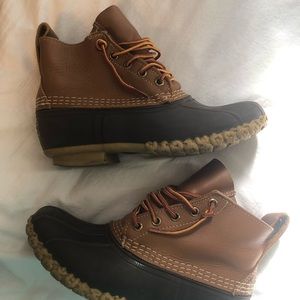 L.L Bean short bean boots!